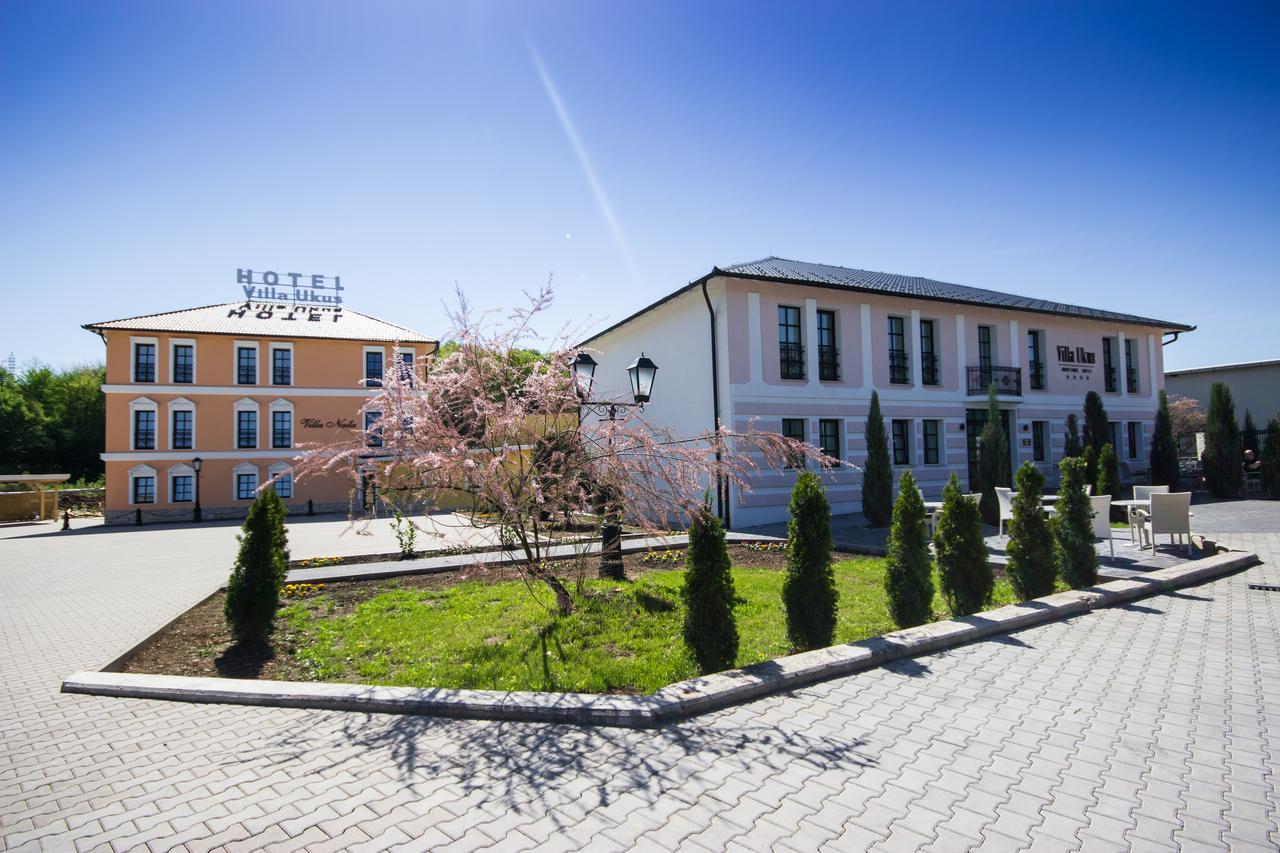 Boutique Hotel Ukus Tesanj Exterior photo